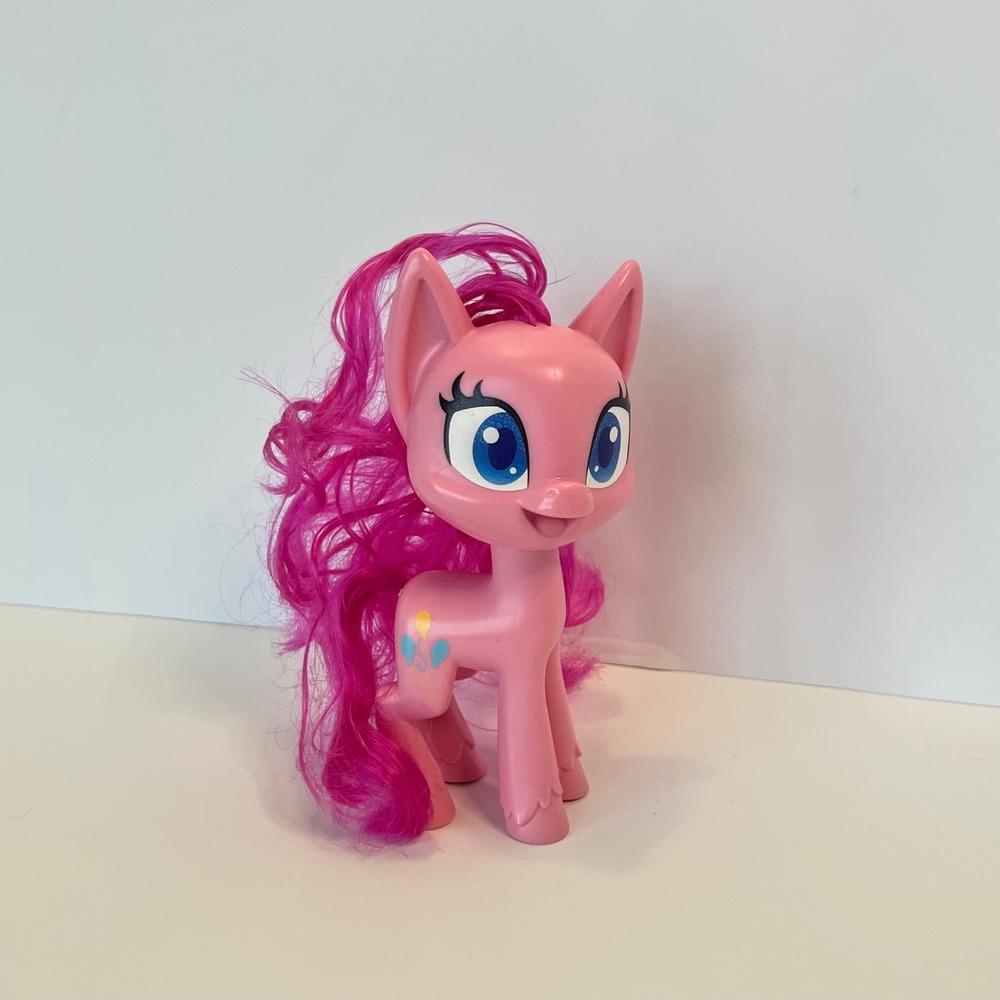 My Little Pony Pinkie Pie 6 Inch Figure Pink Blue Eyes Hasbro 2020 V-3625A